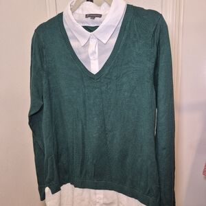 Adrianna Papell Green V-Neck Sweater with White Collar
